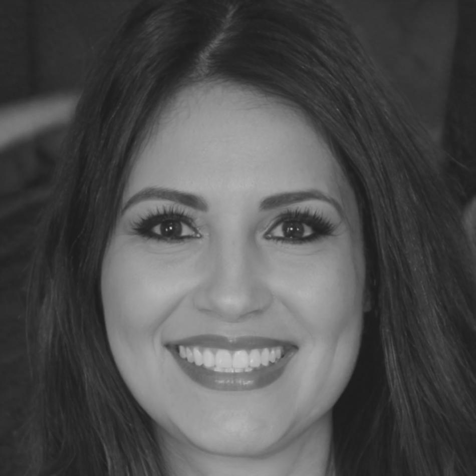 Instructora especialista en modelado financiero